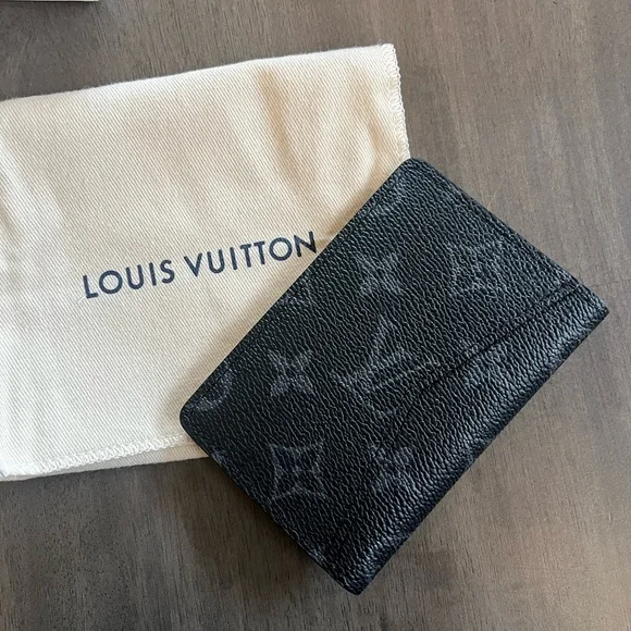 Louis Vuitton Black Card Holder - Picture 2 of 5